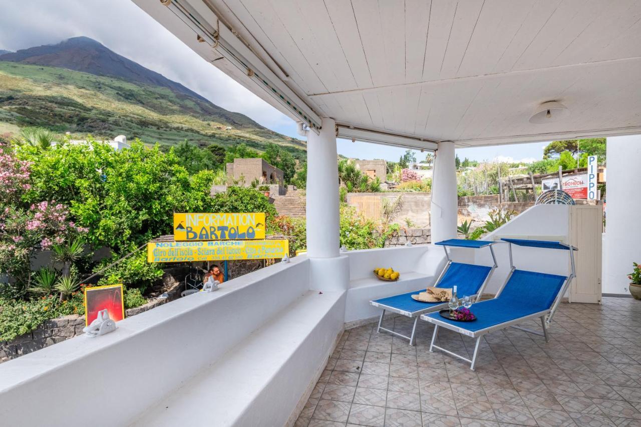 Stromboli Suite Apartment With Terrace Volcano & Sea View Extérieur photo